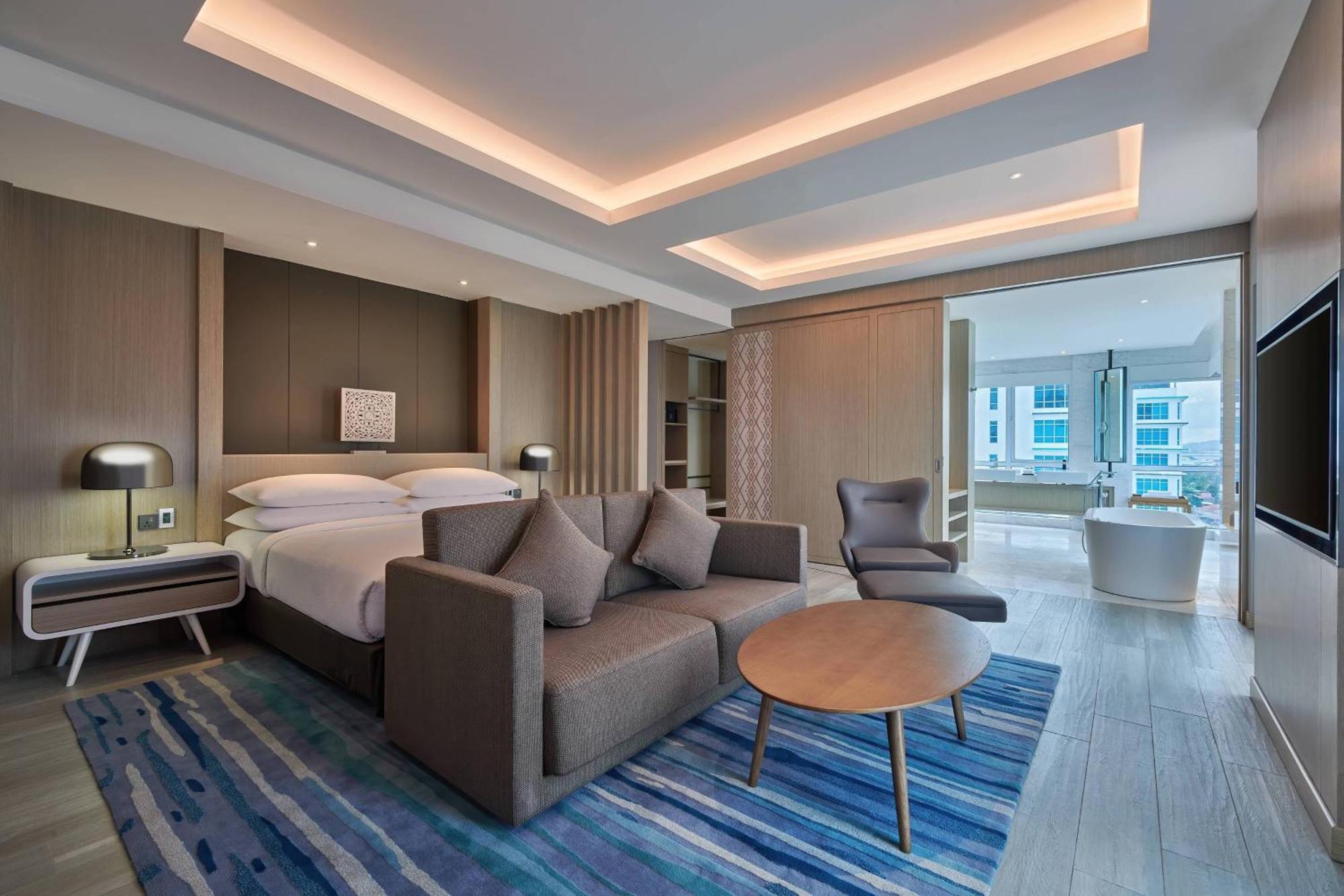 Fairfield By Marriott Bintulu Paragon Esterno foto